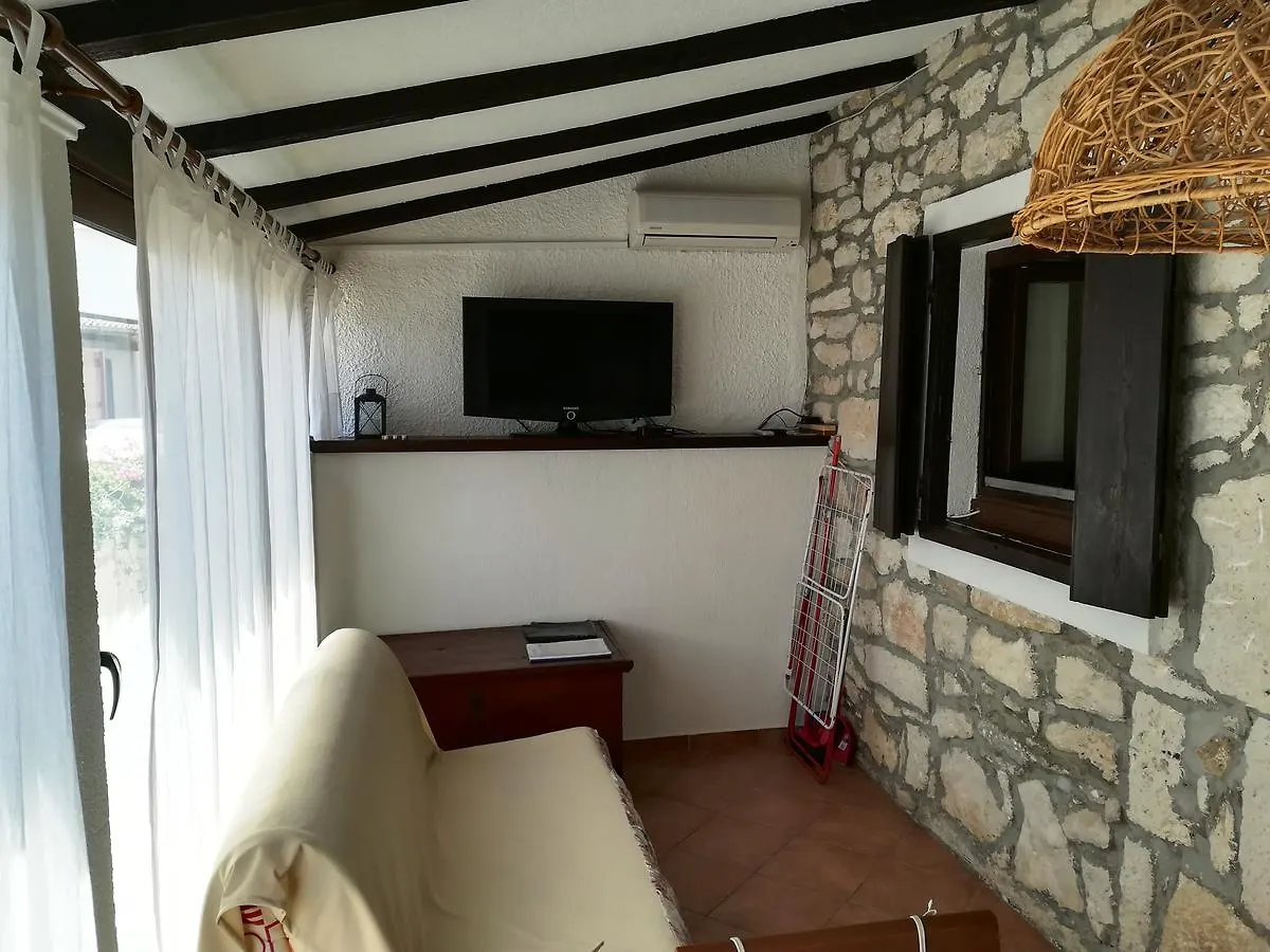House Kamenjak Premantura 0*,